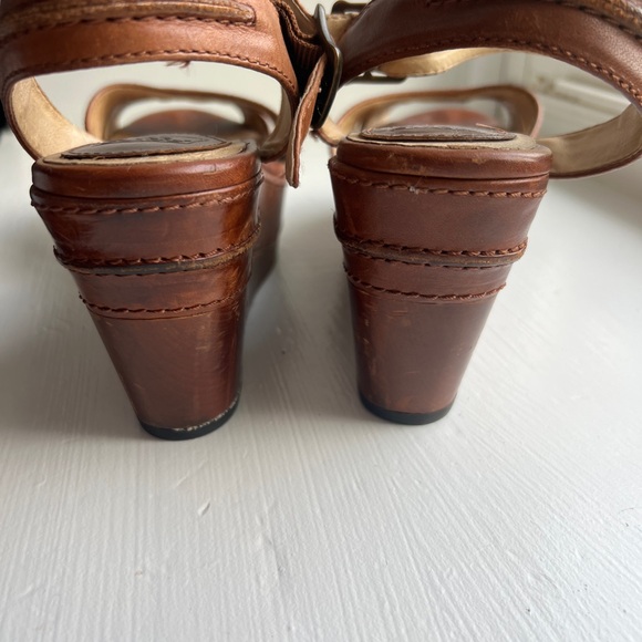 Frye Carlie Seam sandals size 8 - Picture 7 of 9